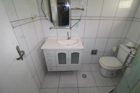 Casa para alugar com 185m², 2 quartos e 2 vagasBanheiro