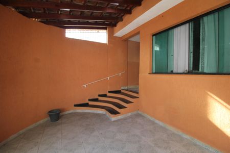 Casa para alugar com 185m², 2 quartos e 2 vagasGaragem