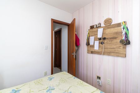 Quarto 1 de apartamento à venda com 2 quartos, 90m² em Manacás, Belo Horizonte
