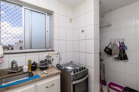 Apartamento à venda com 90m², 2 quartos e 2 vagasCozinha e Área de Serviço