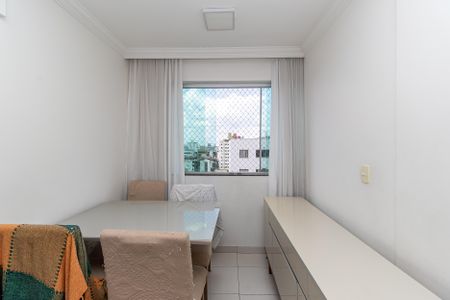 Sala de apartamento à venda com 2 quartos, 90m² em Manacás, Belo Horizonte