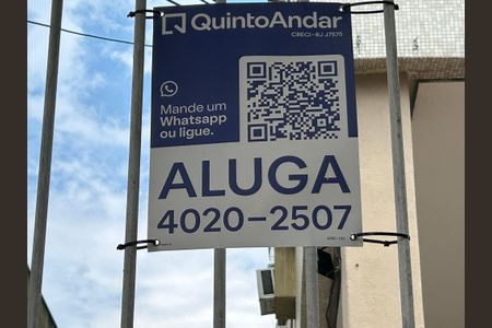 Apartamento para alugar com 58m², 2 quartos e sem vagaCódigo alpha numérico