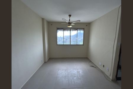 Sala de apartamento para alugar com 2 quartos, 58m² em Madureira, Rio de Janeiro