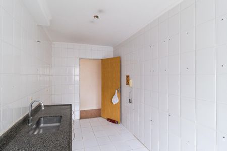 Apartamento à venda com 74m², 3 quartos e 2 vagasCozinha e área de serviço