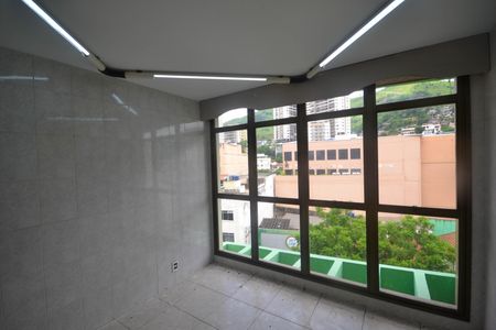Apartamento para alugar com 280m², 4 quartos e 3 vagasCozinha 