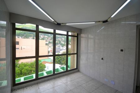 Apartamento para alugar com 280m², 4 quartos e 3 vagasCozinha 