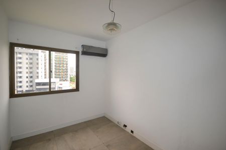 Apartamento para alugar com 280m², 4 quartos e 3 vagas Quarto 4