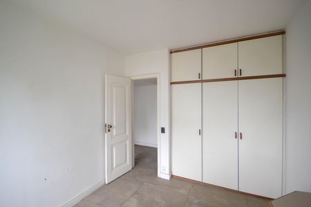 Apartamento para alugar com 280m², 4 quartos e 3 vagas Quarto 3