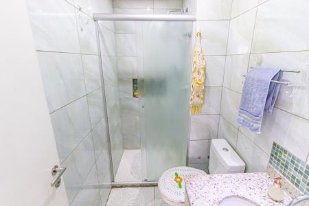 Apartamento à venda com 75m², 3 quartos e 1 vaga Apartamento à venda com 75m², 3 quartos e 1 vagaBanheiro