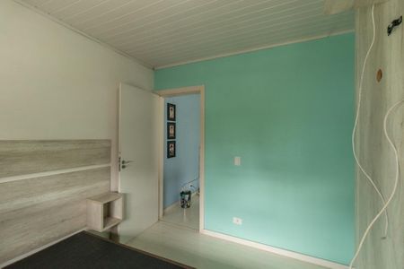 Quarto Suíte de casa para alugar com 1 quarto, 25m² em Uberaba, Curitiba