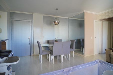 Sala de apartamento para alugar com 2 quartos, 68m² em Vila Ipiranga, Porto Alegre