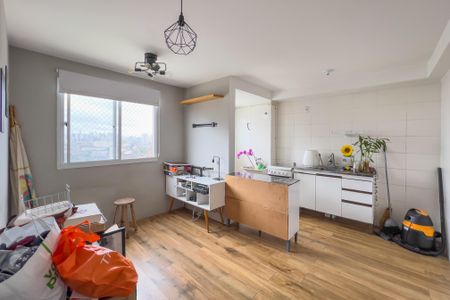 Sala de apartamento para alugar com 2 quartos, 40m² em Cambuci, São Paulo