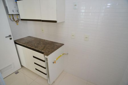 Apartamento para alugar com 79m², 2 quartos e 1 vagaCozinha
