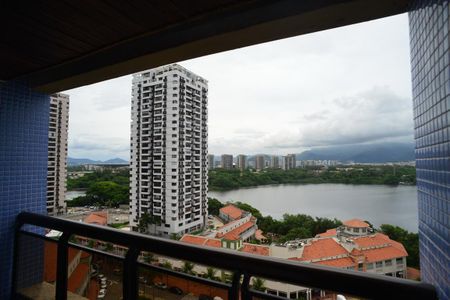 Apartamento para alugar com 79m², 2 quartos e 1 vagaVaranda