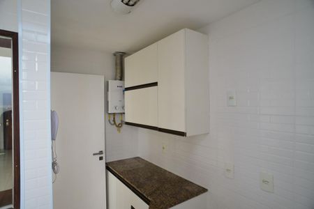 Apartamento para alugar com 79m², 2 quartos e 1 vagaCozinha