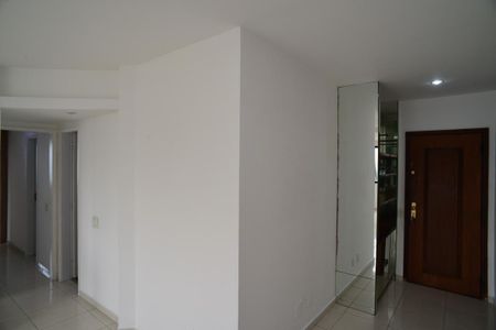 Apartamento para alugar com 79m², 2 quartos e 1 vagaSala