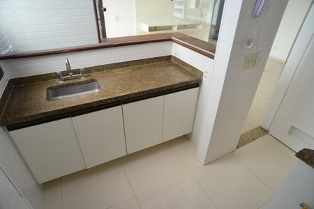 Apartamento para alugar com 79m², 2 quartos e 1 vagaCozinha
