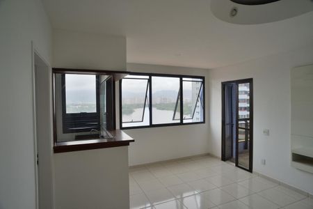 Sala de apartamento para alugar com 2 quartos, 79m² em Barra da Tijuca, Rio de Janeiro