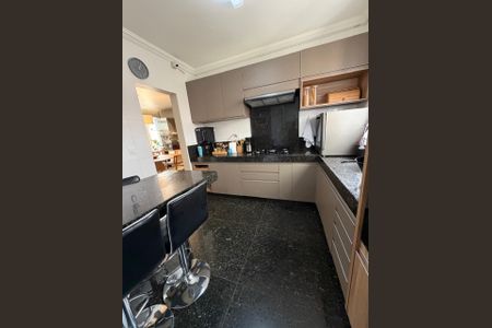 Apartamento à venda com 4 quartos, 193m² em Pampulha, Belo Horizonte