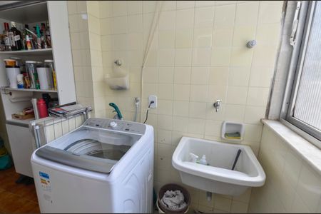 Apartamento à venda com 92m², 2 quartos e 1 vagaÁrea de Serviço