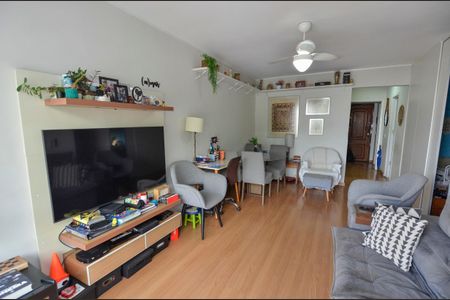 Apartamento à venda com 92m², 2 quartos e 1 vagaSala