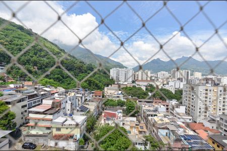 Apartamento à venda com 92m², 2 quartos e 1 vagaSala