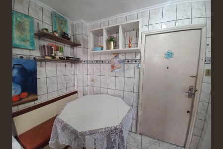 Cozinha de apartamento para alugar com 1 quarto, 30m² em Centro, São Vicente