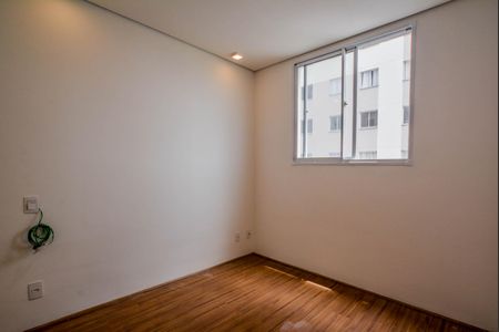 Quarto 2 de apartamento para alugar com 2 quartos, 37m² em Jardim, Santo André