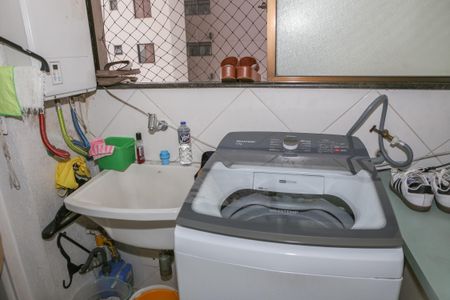 Apartamento à venda com 93m², 3 quartos e 2 vagasÁrea de Serviço