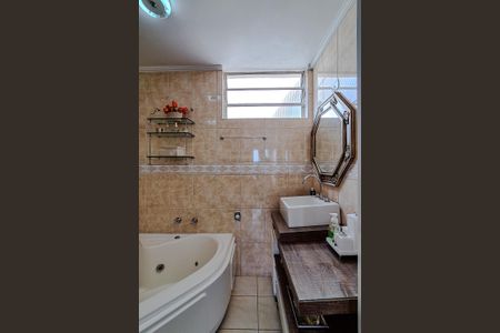 Apartamento à venda com 200m², 3 quartos e 2 vagasBanheiro da Suíte