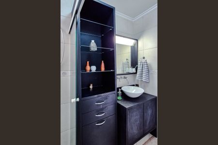 Apartamento à venda com 200m², 3 quartos e 2 vagasBanheiro