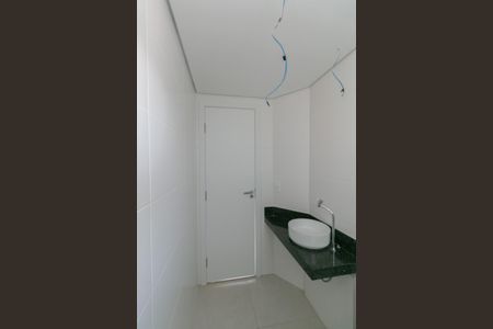 Apartamento à venda com 82m², 3 quartos e 2 vagasBanheiro Social