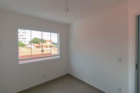 Apartamento à venda com 82m², 3 quartos e 2 vagasQuarto 2