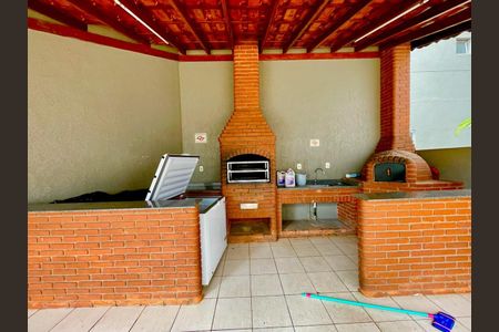 Apartamento para alugar com 67m², 2 quartos e 1 vaga Apartamento para alugar com 67m², 2 quartos e 1 vagaÁrea comum - Churrasqueira