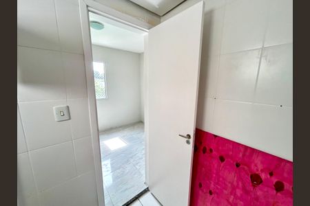 Apartamento para alugar com 67m², 2 quartos e 1 vaga Apartamento para alugar com 67m², 2 quartos e 1 vagaBanheiro da Suíte