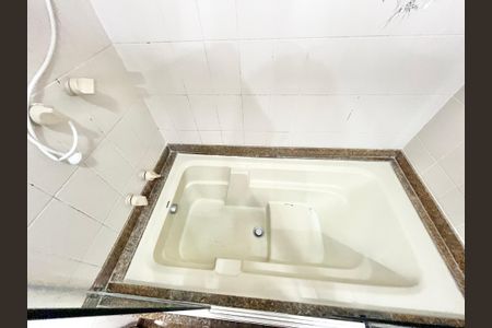 Apartamento à venda com 143m², 4 quartos e 3 vagasBanheiro