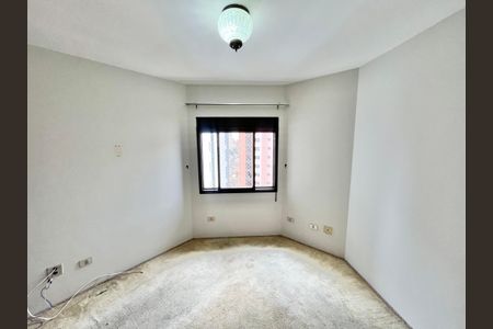Apartamento à venda com 143m², 4 quartos e 3 vagasQuarto 1