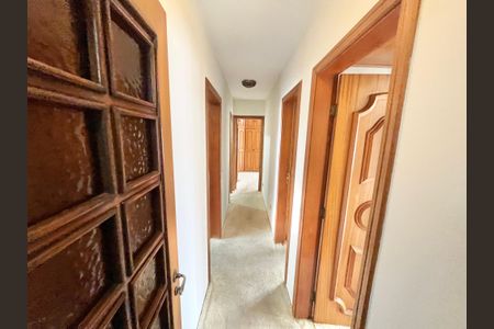 Apartamento à venda com 143m², 4 quartos e 3 vagasCorredor