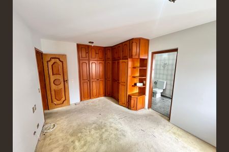 Apartamento à venda com 143m², 4 quartos e 3 vagasQuarto 3 - Suíte