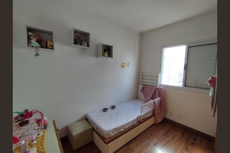 Apartamento à venda com 74m², 3 quartos e 1 vagaQuarto 2 