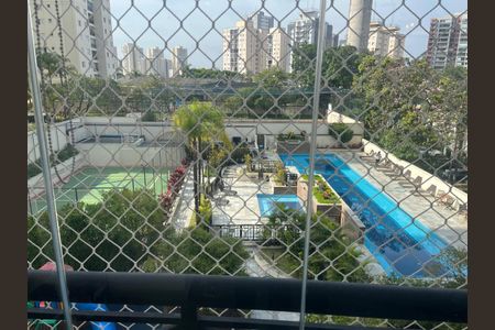 Apartamento à venda com 85m², 3 quartos e 2 vagasVaranda