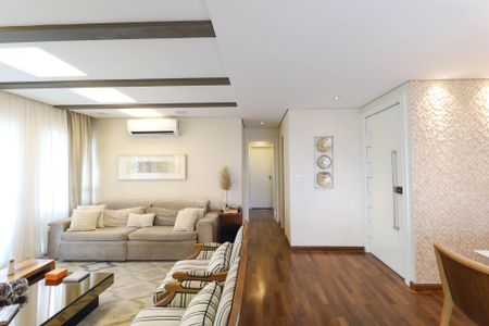 Apartamento à venda com 158m², 3 quartos e 4 vagas