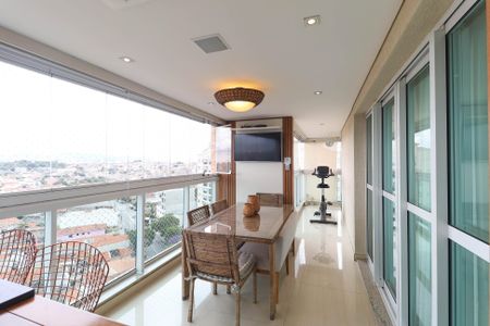 Apartamento à venda com 158m², 3 quartos e 4 vagas