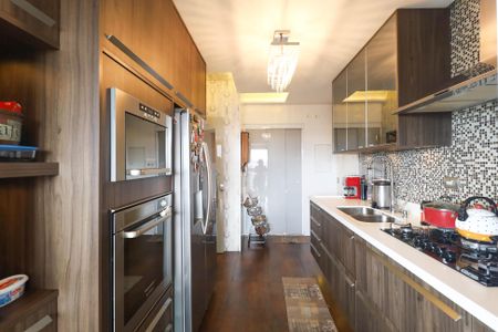 Apartamento à venda com 158m², 3 quartos e 4 vagas