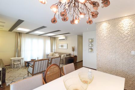 Apartamento à venda com 158m², 3 quartos e 4 vagas