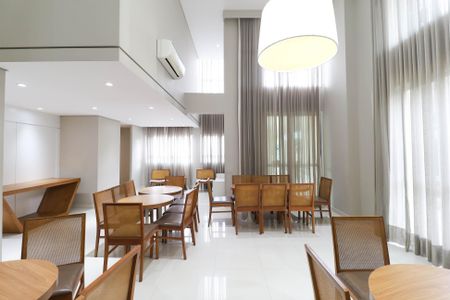 Apartamento à venda com 158m², 3 quartos e 4 vagas