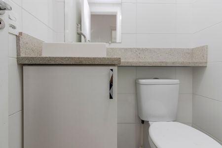 Apartamento para alugar com 38m², 2 quartos e sem vagaBanheiro