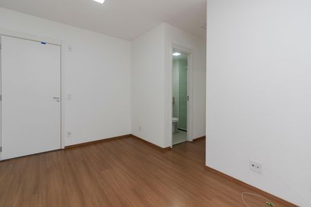 Sala de apartamento para alugar com 2 quartos, 38m² em Santo Amaro, São Paulo