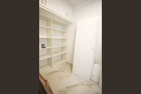 Apartamento para alugar com 75m², 2 quartos e 1 vagaQuarto de Serviço