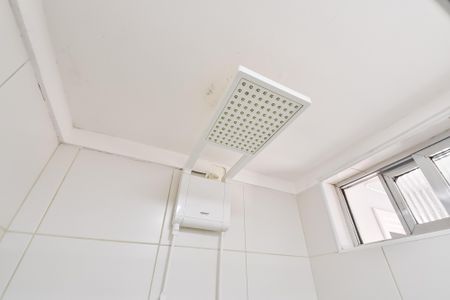 Apartamento à venda com 71m², 3 quartos e 1 vaga Apartamento à venda com 71m², 3 quartos e 1 vagaBanheiro